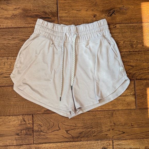 Vuori Women's Light Tan Athletic Shorts - Picture 1 of 4